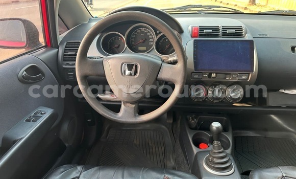 Sayi Na hannu Honda Jazz Red Mota in Yaounde a Babban Kamaru Sayi Na hannu Honda Jazz Red Mota in Yaounde a Babban Kamaru