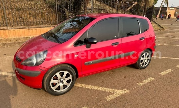 Sayi Na hannu Honda Jazz Red Mota in Yaounde a Babban Kamaru Sayi Na hannu Honda Jazz Red Mota in Yaounde a Babban Kamaru