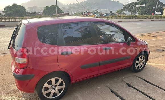Sayi Na hannu Honda Jazz Red Mota in Yaounde a Babban Kamaru Sayi Na hannu Honda Jazz Red Mota in Yaounde a Babban Kamaru