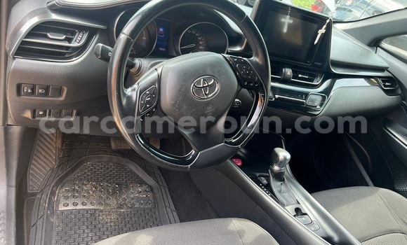 Acheter Occasion Voiture Toyota C-HR Autre à Yaoundé, Central Cameroon Acheter Occasion Voiture Toyota C-HR Autre à Yaoundé, Central Cameroon