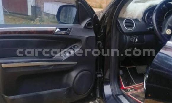 Buy Used Mercedes‒Benz ML–Class Black Car in Douala in Littoral Cameroon Buy Used Mercedes‒Benz ML–Class Black Car in Douala in Littoral Cameroon