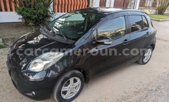Acheter Occasion Voiture Toyota Vitz Noir à Douala, Littoral Cameroon