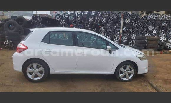 Acheter Occasion Voiture Toyota Auris Blanc à Yaoundé, Central Cameroon Acheter Occasion Voiture Toyota Auris Blanc à Yaoundé, Central Cameroon