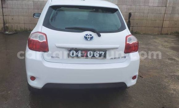 Acheter Occasion Voiture Toyota Auris Blanc à Yaoundé, Central Cameroon Acheter Occasion Voiture Toyota Auris Blanc à Yaoundé, Central Cameroon