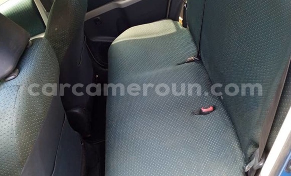 Acheter Occasion Voiture Toyota Yaris Bleu à Douala, Littoral Cameroon Acheter Occasion Voiture Toyota Yaris Bleu à Douala, Littoral Cameroon
