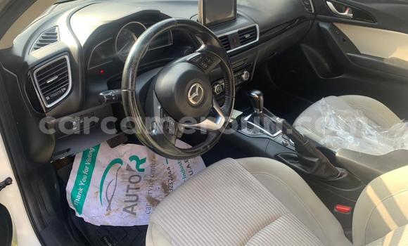 Acheter Import Voiture Mazda 3 Blanc à Douala, Littoral Cameroon Acheter Import Voiture Mazda 3 Blanc à Douala, Littoral Cameroon