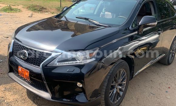 Sayi Na hannu Lexus RX Black Mota in Douala a Ƙasar Kamaru