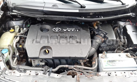 Sayi Na hannu Toyota Auris Sauran Mota in Douala a Ƙasar Kamaru Sayi Na hannu Toyota Auris Sauran Mota in Douala a Ƙasar Kamaru