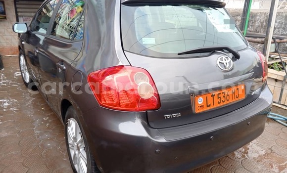 Sayi Na hannu Toyota Auris Sauran Mota in Douala a Ƙasar Kamaru Sayi Na hannu Toyota Auris Sauran Mota in Douala a Ƙasar Kamaru