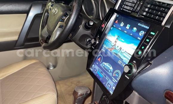 Acheter Occasion Voiture Toyota Land Cruiser Prado Noir à Yaoundé, Central Cameroon Acheter Occasion Voiture Toyota Land Cruiser Prado Noir à Yaoundé, Central Cameroon