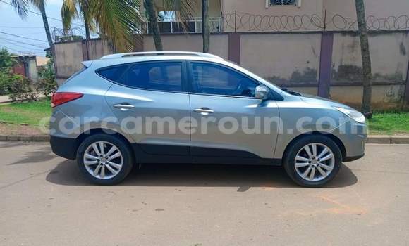 Acheter Occasion Voiture Hyundai Tucson Gris à Yaoundé, Central Cameroon Acheter Occasion Voiture Hyundai Tucson Gris à Yaoundé, Central Cameroon
