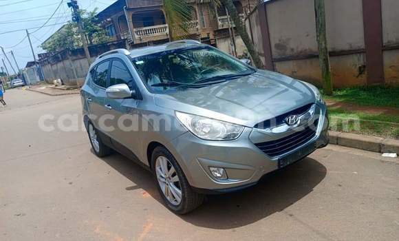 Acheter Occasion Voiture Hyundai Tucson Gris à Yaoundé, Central Cameroon Acheter Occasion Voiture Hyundai Tucson Gris à Yaoundé, Central Cameroon