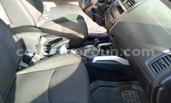 Acheter Occasion Voiture Mitsubishi RVR Rouge à Yaoundé, Central Cameroon Acheter Occasion Voiture Mitsubishi RVR Rouge à Yaoundé, Central Cameroon