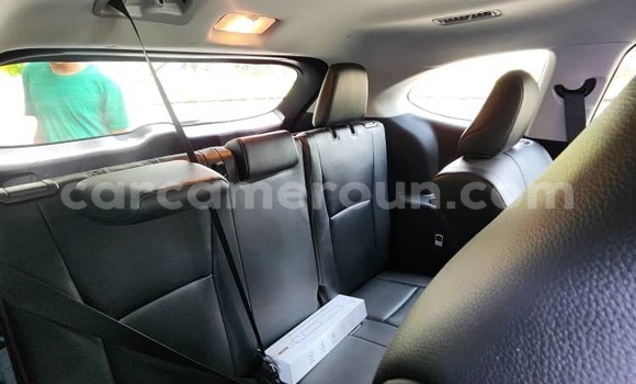 Buy Import Toyota Highlander Blue Car in Douala in Littoral Cameroon Buy Import Toyota Highlander Blue Car in Douala in Littoral Cameroon