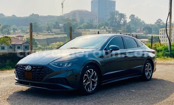Acheter Occasion Voiture Hyundai Sonata Noir à Yaoundé, Central Cameroon Acheter Occasion Voiture Hyundai Sonata Noir à Yaoundé, Central Cameroon