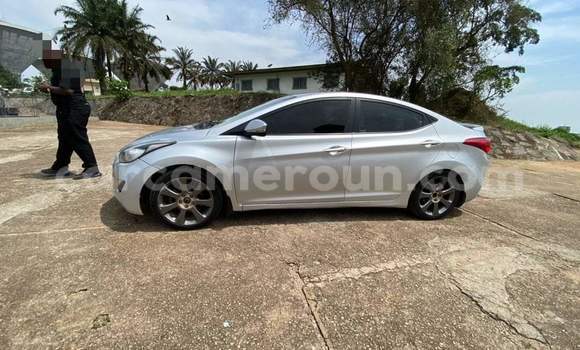 Acheter Occasion Voiture Hyundai Elantra Gris à Yaoundé, Central Cameroon Acheter Occasion Voiture Hyundai Elantra Gris à Yaoundé, Central Cameroon