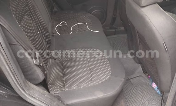Sayi Na hannu Nissan Qashqai Black Mota in Douala a Ƙasar Kamaru Sayi Na hannu Nissan Qashqai Black Mota in Douala a Ƙasar Kamaru