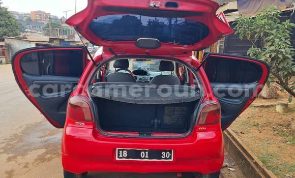 Acheter Occasion Voiture Toyota Yaris Rouge à Yaoundé, Central Cameroon Acheter Occasion Voiture Toyota Yaris Rouge à Yaoundé, Central Cameroon