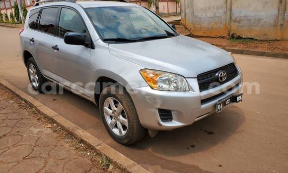 Acheter Occasion Voiture Toyota RAV4 Autre à Yaoundé, Central Cameroon Acheter Occasion Voiture Toyota RAV4 Autre à Yaoundé, Central Cameroon