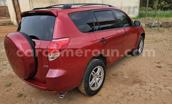 Acheter Occasion Voiture Toyota RAV4 Rouge à Yaoundé, Central Cameroon Acheter Occasion Voiture Toyota RAV4 Rouge à Yaoundé, Central Cameroon