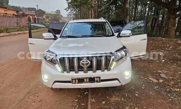 Acheter Occasion Voiture Toyota Prado Blanc à Yaoundé, Central Cameroon Acheter Occasion Voiture Toyota Prado Blanc à Yaoundé, Central Cameroon