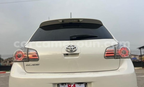 Acheter Neuf Voiture Toyota Blade Blanc à Douala, Littoral Cameroon Acheter Neuf Voiture Toyota Blade Blanc à Douala, Littoral Cameroon