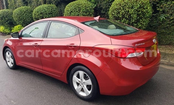 Acheter Neuf Voiture Hyundai Elantra Rouge à Douala, Littoral Cameroon Acheter Neuf Voiture Hyundai Elantra Rouge à Douala, Littoral Cameroon