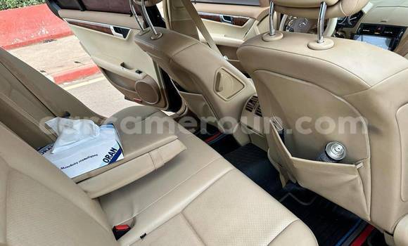 Acheter Occasion Voiture Mercedes-Benz C-Classe Noir à Douala, Littoral Cameroon Acheter Occasion Voiture Mercedes-Benz C-Classe Noir à Douala, Littoral Cameroon