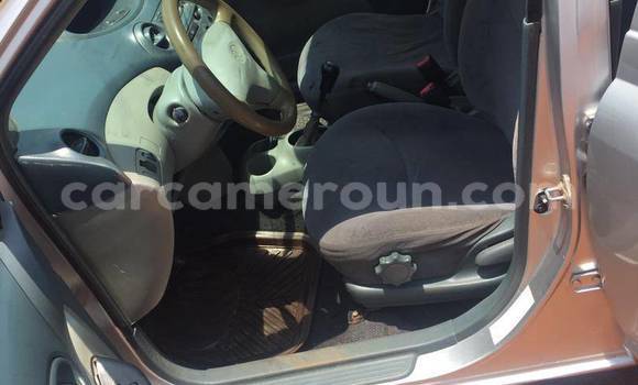 Sayi Na hannu Toyota Yaris Sauran Mota in Yaounde a Babban Kamaru Sayi Na hannu Toyota Yaris Sauran Mota in Yaounde a Babban Kamaru