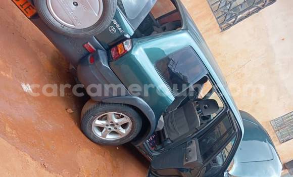 Sayi Na hannu Toyota RAV4 Sauran Mota in Douala a Ƙasar Kamaru Sayi Na hannu Toyota RAV4 Sauran Mota in Douala a Ƙasar Kamaru