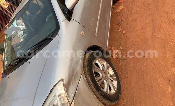 Sayi Na hannu Toyota Allex Sauran Mota in Bafoussam a West Kamaru Sayi Na hannu Toyota Allex Sauran Mota in Bafoussam a West Kamaru