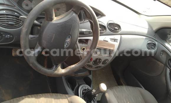 Sayi Na hannu Ford Focus Black Mota in Yaounde a Babban Kamaru Sayi Na hannu Ford Focus Black Mota in Yaounde a Babban Kamaru
