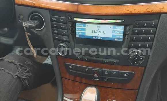 Sayi Na hannu Mercedes‒Benz E–Class Sauran Mota in Yaounde a Babban Kamaru Sayi Na hannu Mercedes‒Benz E–Class Sauran Mota in Yaounde a Babban Kamaru