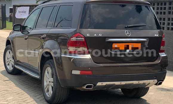 Sayi Na hannu Mercedes-Benz GLC 250D Sauran Mota in Yaounde a Babban Kamaru Sayi Na hannu Mercedes-Benz GLC 250D Sauran Mota in Yaounde a Babban Kamaru