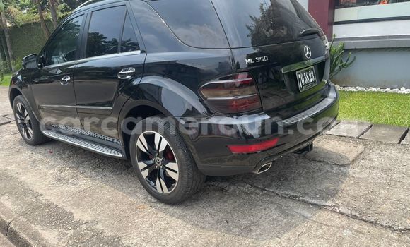 Buy Used Mercedes Viano Black Car in Douala in Littoral Cameroon Buy Used Mercedes Viano Black Car in Douala in Littoral Cameroon