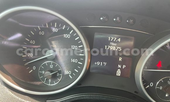 Buy Used Mercedes Viano Black Car in Douala in Littoral Cameroon Buy Used Mercedes Viano Black Car in Douala in Littoral Cameroon