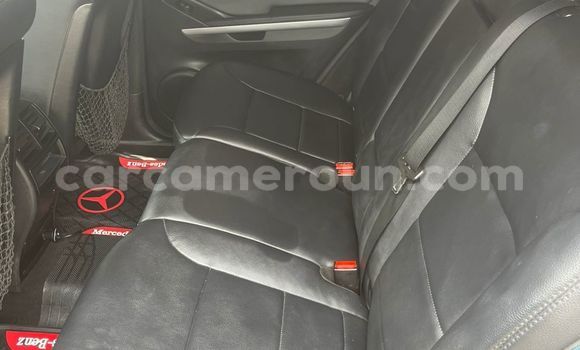 Buy Used Mercedes Viano Black Car in Douala in Littoral Cameroon Buy Used Mercedes Viano Black Car in Douala in Littoral Cameroon