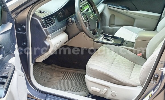 Acheter Occasion Voiture Toyota Camry Gris à Yaoundé, Central Cameroon Acheter Occasion Voiture Toyota Camry Gris à Yaoundé, Central Cameroon