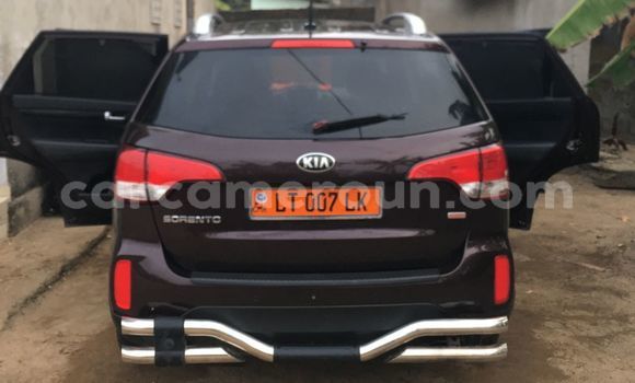 Sayi Imported Kia Sorento Brown Mota in Douala a Ƙasar Kamaru Sayi Imported Kia Sorento Brown Mota in Douala a Ƙasar Kamaru