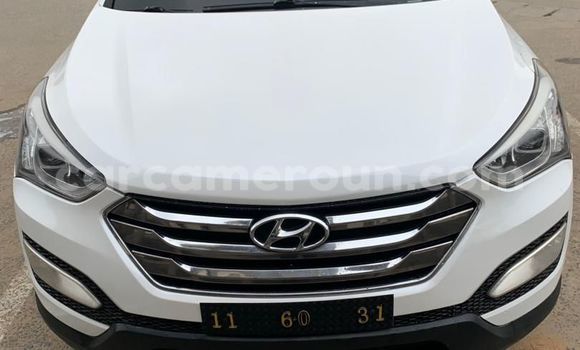 Buy Import Hyundai Santa Fe White Car in Douala in Littoral Cameroon Buy Import Hyundai Santa Fe White Car in Douala in Littoral Cameroon