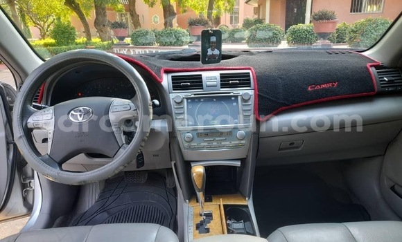 Acheter Occasion Voiture Toyota Camry Gris à Yaoundé, Central Cameroon Acheter Occasion Voiture Toyota Camry Gris à Yaoundé, Central Cameroon