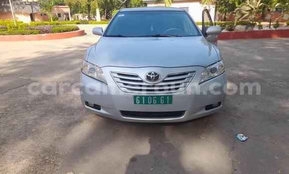 Acheter Occasion Voiture Toyota Camry Gris à Yaoundé, Central Cameroon Acheter Occasion Voiture Toyota Camry Gris à Yaoundé, Central Cameroon