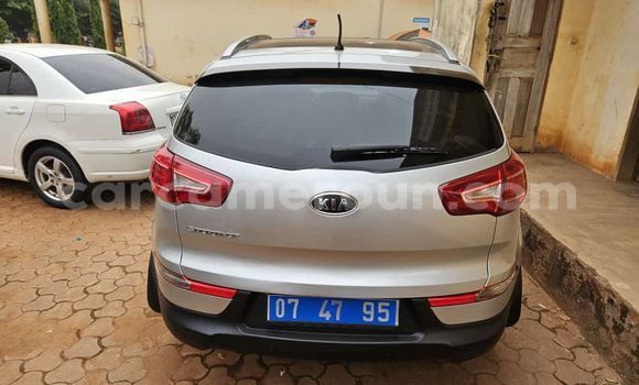 Acheter Occasion Voiture Kia Sportage Gris à Yaoundé, Central Cameroon Acheter Occasion Voiture Kia Sportage Gris à Yaoundé, Central Cameroon