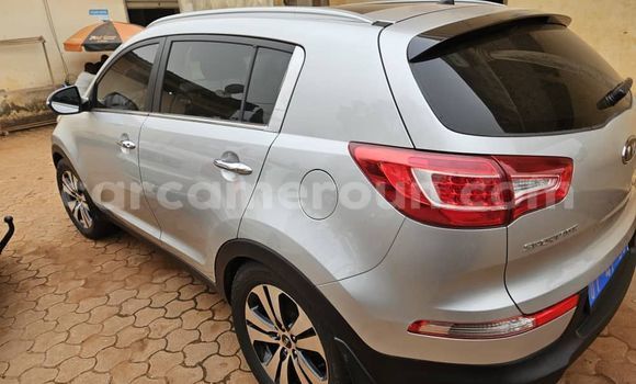 Acheter Occasion Voiture Kia Sportage Gris à Yaoundé, Central Cameroon Acheter Occasion Voiture Kia Sportage Gris à Yaoundé, Central Cameroon