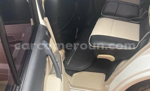 Acheter Occasion Voiture Mitsubishi Pajero Blanc à Yaoundé, Central Cameroon Acheter Occasion Voiture Mitsubishi Pajero Blanc à Yaoundé, Central Cameroon