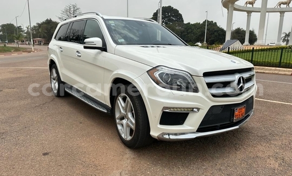 Sayi Na hannu Mercedes‒Benz GL–Class White Mota in Yaounde a Babban Kamaru