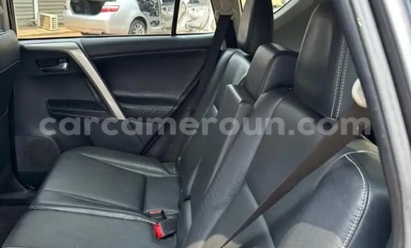 Acheter Occasion Voiture Toyota RAV4 Autre à Yaoundé, Central Cameroon Acheter Occasion Voiture Toyota RAV4 Autre à Yaoundé, Central Cameroon