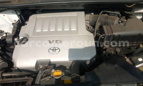 Buy Used Toyota Highlander White Car in Douala in Littoral Cameroon Buy Used Toyota Highlander White Car in Douala in Littoral Cameroon