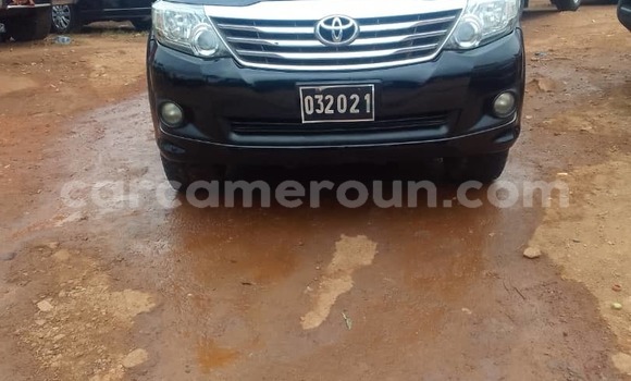 Acheter Occasion Voiture Toyota Fortuner Noir à Yaoundé, Central Cameroon