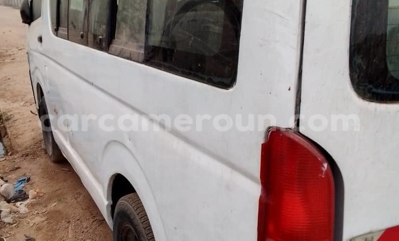 Buy Used Toyota Hiace White Car in Douala in Littoral Cameroon Buy Used Toyota Hiace White Car in Douala in Littoral Cameroon